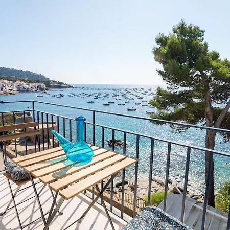 Precioso Apartamento En Primera Linea De Mar En Calella De Palafrugell Exterior photo