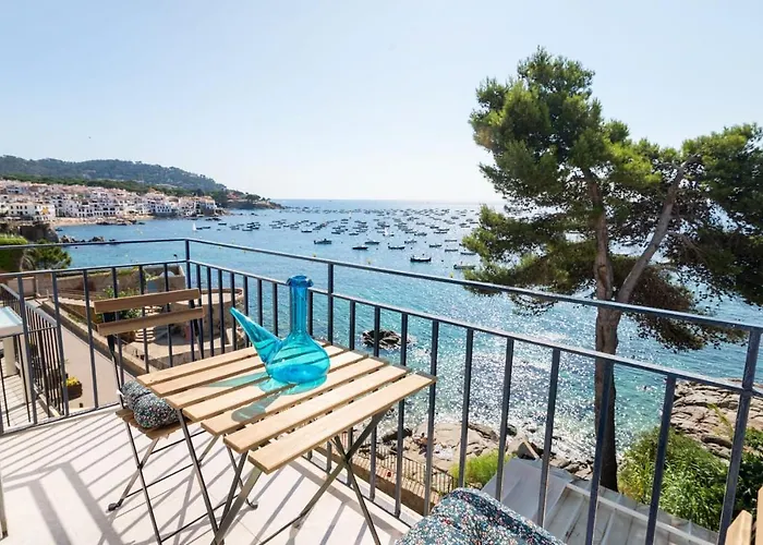 Precioso Apartamento En Primera Linea De Mar En Calella De Palafrugell